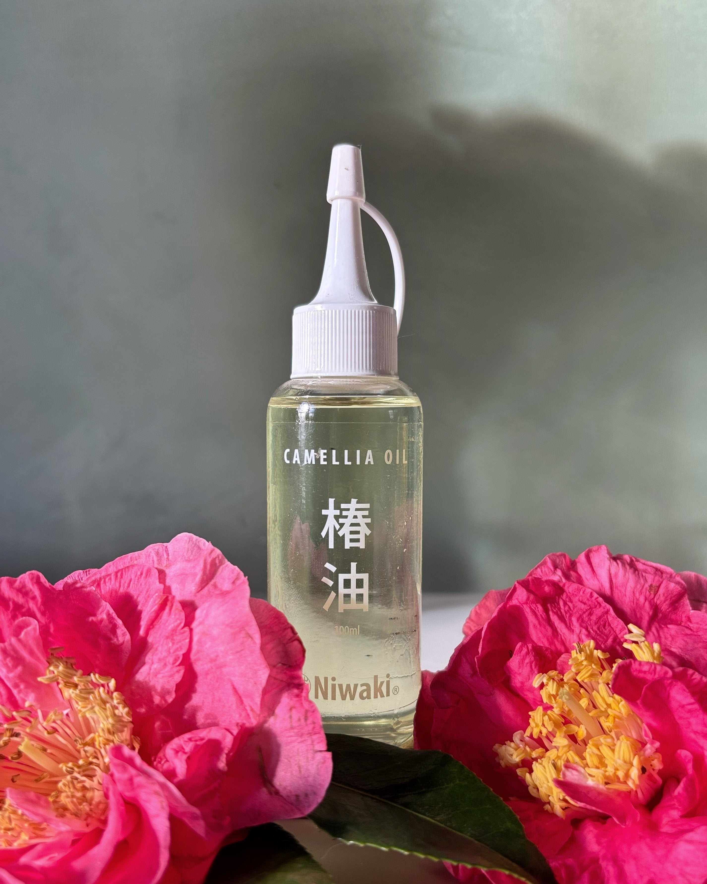 Camelia Oil